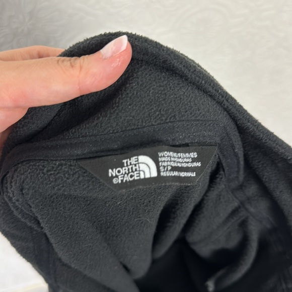 The North Face Half Zip Fleece Sweatshirt Pullover Small Black Hiking Base Layer - Picture 6 of 6